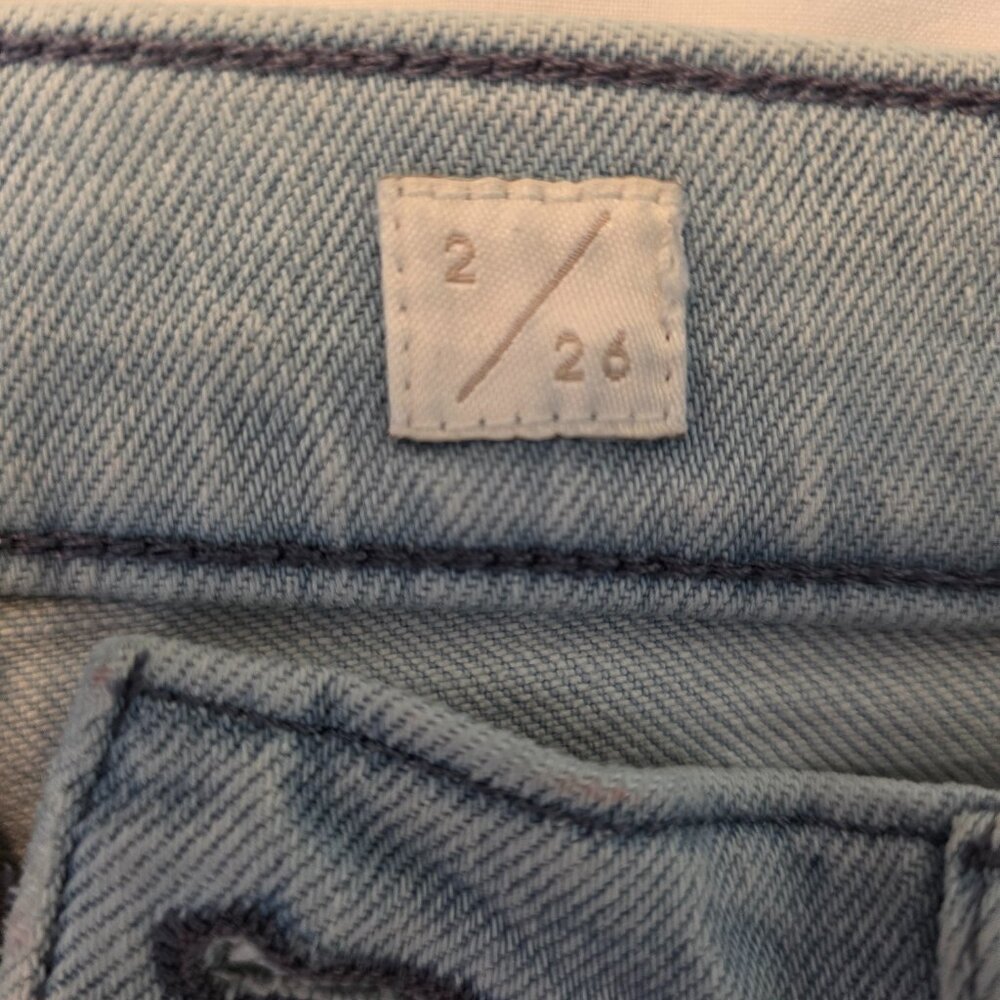 Lucky Brand Women's Mid Rise Crop Fade Denim Jeans, Size 2/26 - Picture 9 of 11